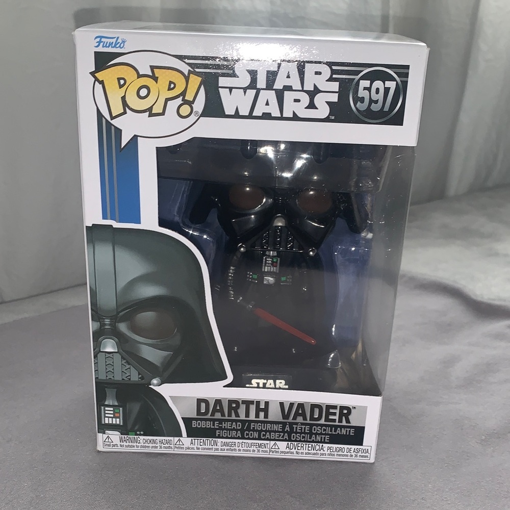 🆕- Funko Pop Star Wars Darth Vader Black and Gray Figure #597